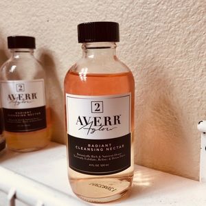 Averr Aglow No. 2 Radiant Cleansing Nectar